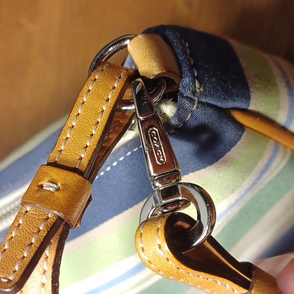 Coach wristlet mini purse - Picture 9 of 15